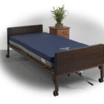 Med-Aire Assure 5" Air + 3" Foam Base Alternating Pressure and Low Air Loss Mattress System - Image 4