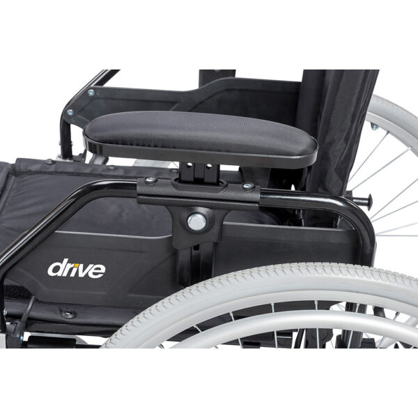Lynx Ultra Lightweight Wheelchair - Image 4