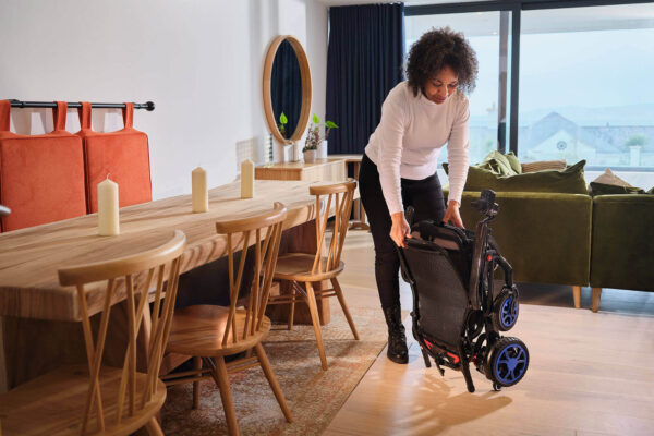 Q50 R Carbon Power Wheelchair - Image 8