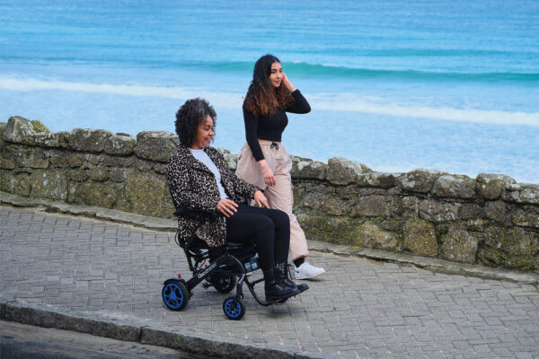 Q50 R Carbon Power Wheelchair - Image 6
